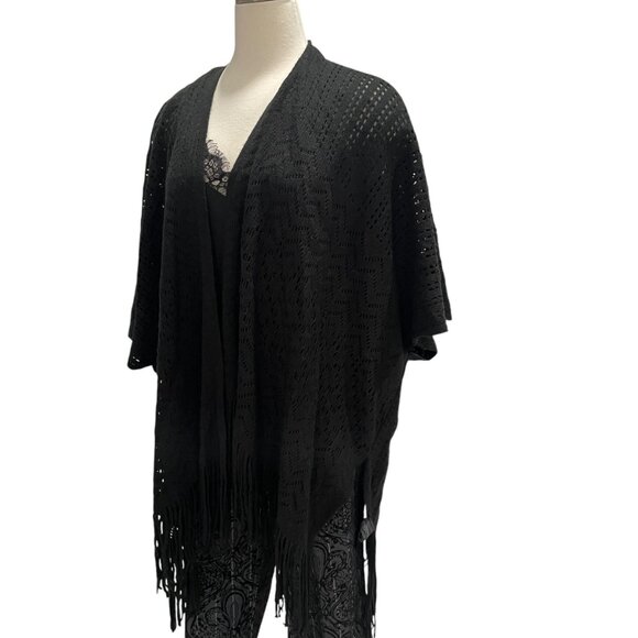 Bebe Blk Knit Poncho Fringe Boho Chic Open Front Lightweight Cover-Up Festival - Picture 8 of 9